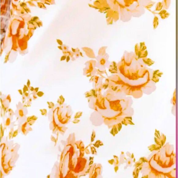 ✨NWOT✨VICI✨FLORAL PUFF SLEEVE OPEN BACK MAXI DRESS - Picture 10 of 11